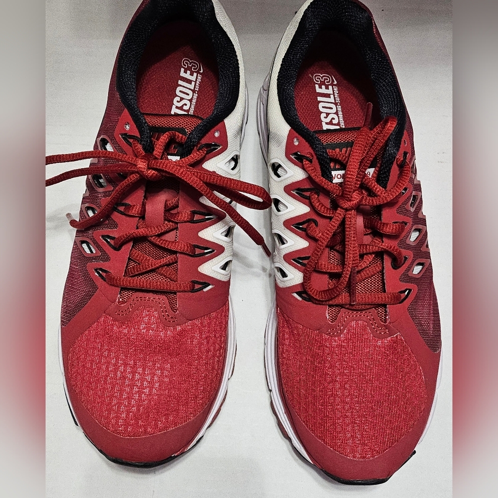 Nike Air Zoom Vomero 9 Crimson &‎ White Running Shoes Men's 7.5XE 659373-603Very